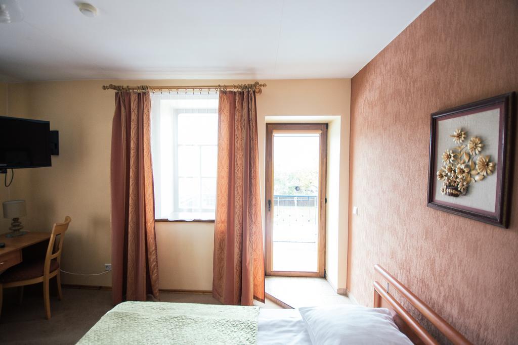 Sveciu Namai Linges Hotel Nemėžis Eksteriør billede