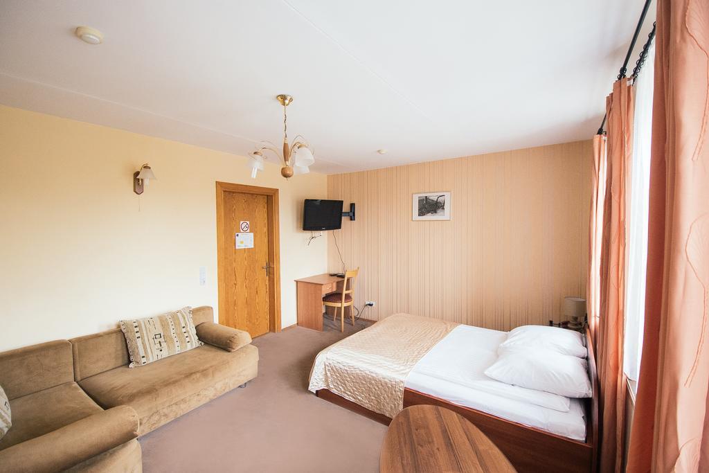 Sveciu Namai Linges Hotel Nemėžis Eksteriør billede